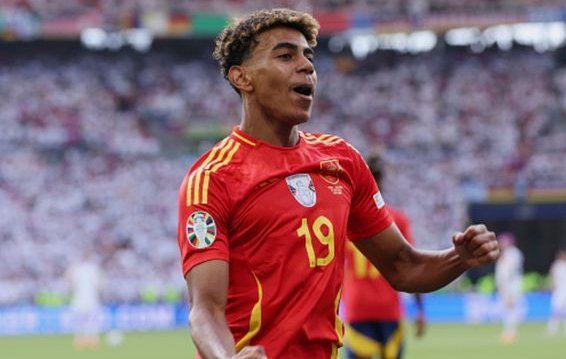 巴萨将派球探现场考察边锋米卡-戈茨，球员估价约2500万欧