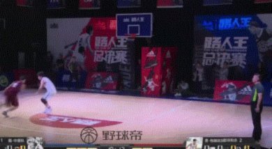单依纯的“疯”：当音乐遇上LPL