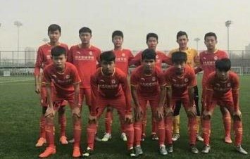 西班牙夺冠，能给中国足球什么启发？